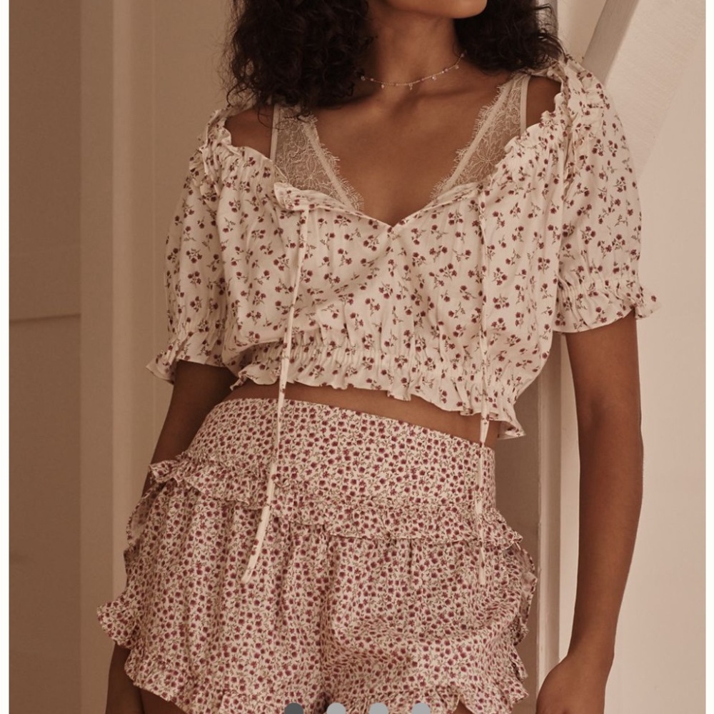 By Anthropologie Cream and Purple Ruffled Floral Flannel Top & Shorts